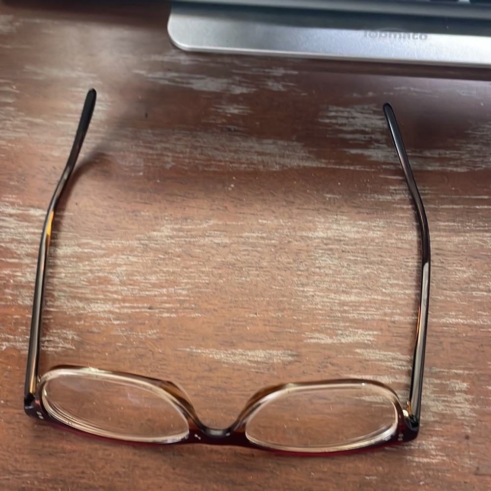 Oliver PeoplesLA Ashton brown eyeglasses with brown OliverPeoples LA case - Picture 13 of 17